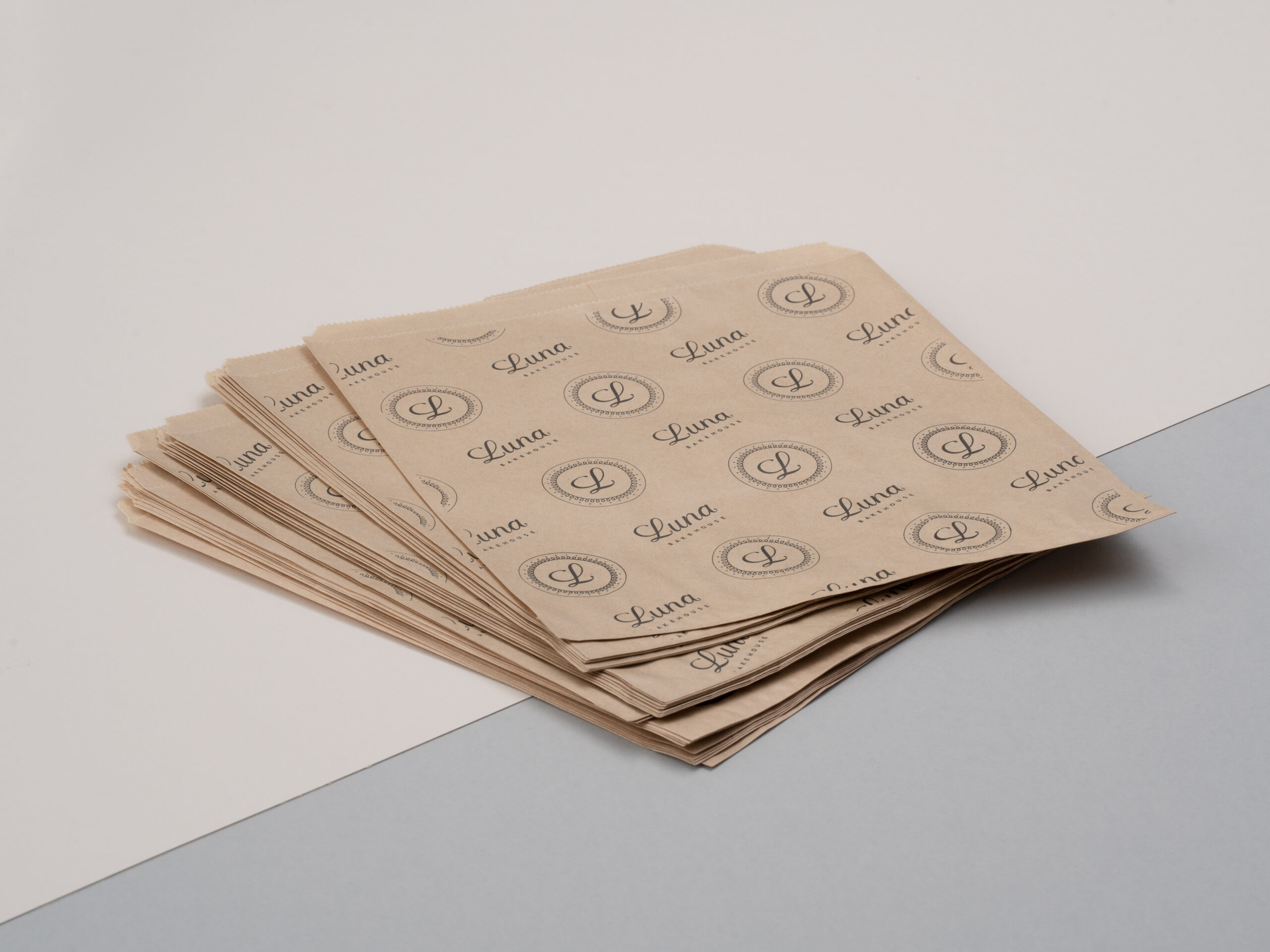 Custom Takeaway Bags — 3